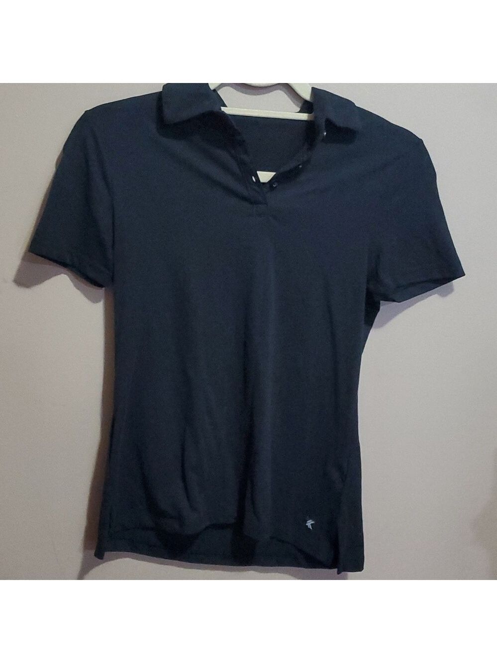 Women's open golf shirt size xs